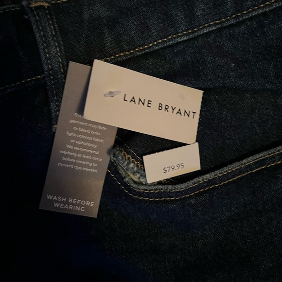 Lane Bryant Boyfriend Capri Mid-Rise NWT size 20 - Picture 2 of 4